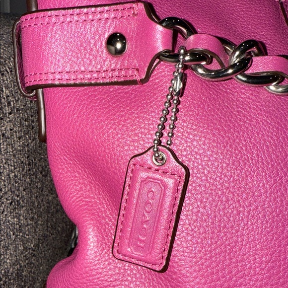 🚨NWOT Coach Abby Mini Hobo Pebbled Leather Crossbody - Blossom Pink F1972- COA - Picture 2 of 16